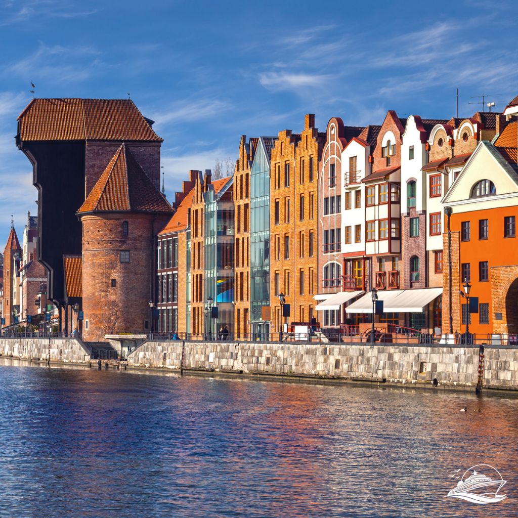 Danzig Hafen mit malerischen Hauesern