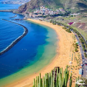 Kanaren Teneriffa Las Teresitas beach